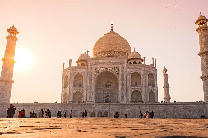 Day Trip to Taj Mahal, Agra Fort and Baby Taj from Delhi by Car - Pickup, private AC comfort, and what that means in practice