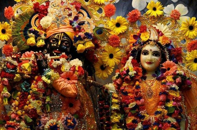 Day Trip to The Taj Mahal, Agra with Mathura & Vrindavan from Delhi - Mathura and Krishna Janambhoomi, plus live kirtan