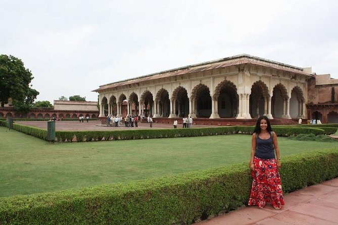 Day Trip to The Taj Mahal and Agra from Delhi by Train - Lunch at Priya Restaurant, then the optional Mehtab Bagh view