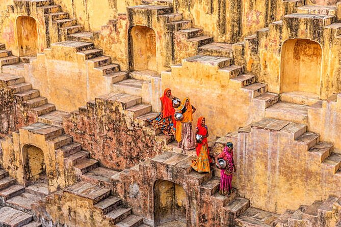 Delhi: 7 Days Golden Triangle with Tiger safari & Varanasi - Day 4 Ranthambore safari at first light, then Fatehpur Sikri to Agra