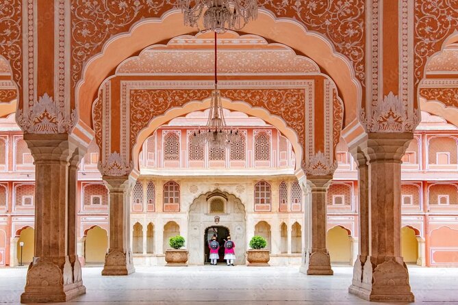 Delhi, Agra, Jaipur & Ranthambhore Tiger Safari 5-Day Tour - Day 4 to Day 5 in Jaipur: Amber Fort, Jal Mahal photos, and a big old-city finish