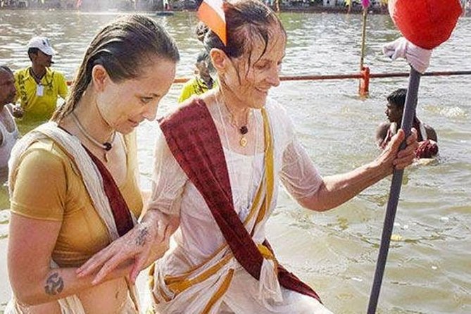 Delhi Agra Jaipur & Varanasi Tour – Taj Mahal & Ganga Aarti - The drive to Jaipur and Amber Fort: where the Golden Triangle turns Rajput