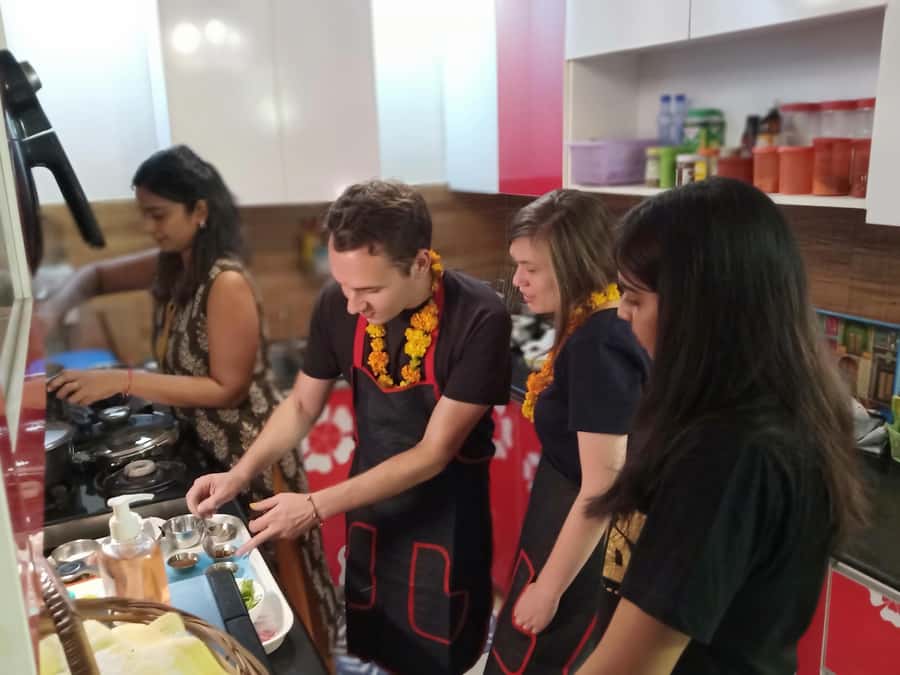 Delhi: AI Cooking Class and Much More in a Local Family Home - Key highlights you should know