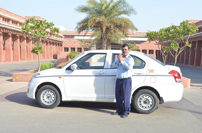 Delhi Airport Transfer – Pickup and Drop-Off (Choose One or Both) - The Real-Life Driver Examples That Signal Service Quality