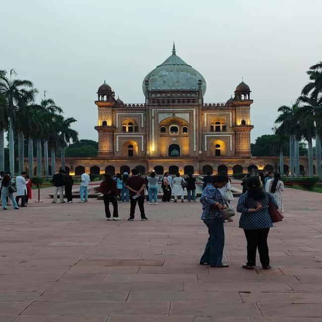 Delhi: Akshardham Temple, India Gate & Safdarjung Night Tour - A tight 4-hour Delhi night route that saves you from logistics chaos