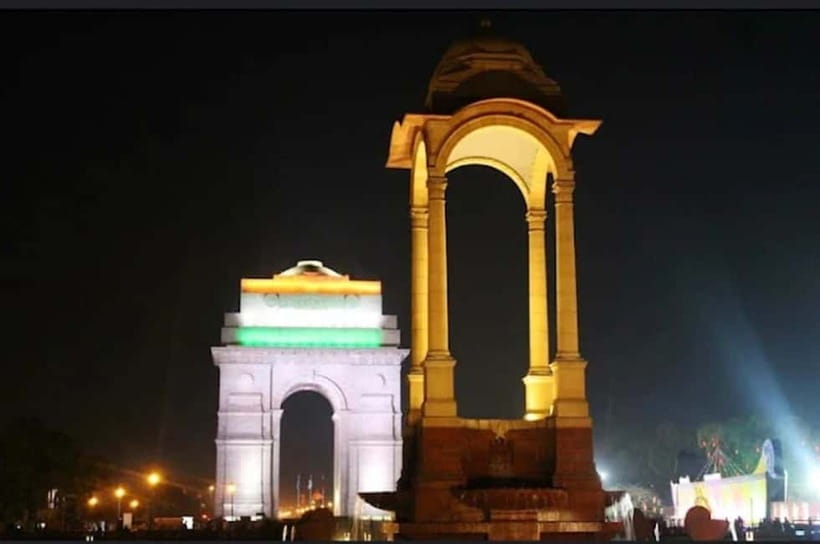 Delhi: Akshardham Temple, India Gate & Safdarjung Night Tour - Price and value: why about $2.75 per person can make sense here