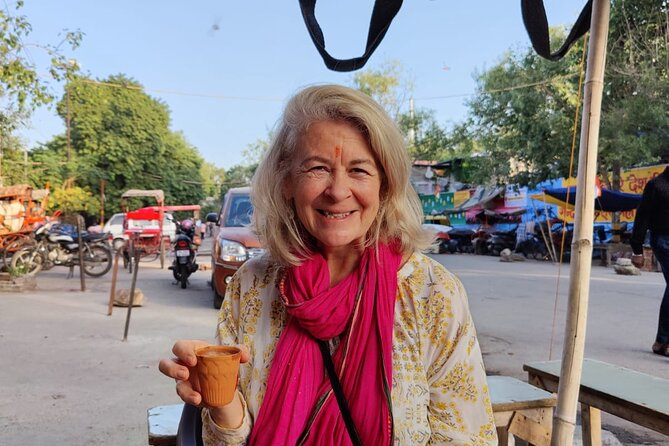 Delhi By Dawn:Secret morning Delhi Tour + Breakfast all inclusive - Jama Masjid views plus an Old Delhi breakfast that actually feels local