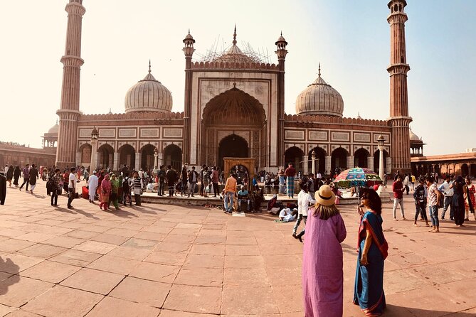 Delhi City Full or Half Day Tour: Explore Old & New Delhi - Khari Baoli Spice Market: A Big Sensory Hit in a Small Time Window