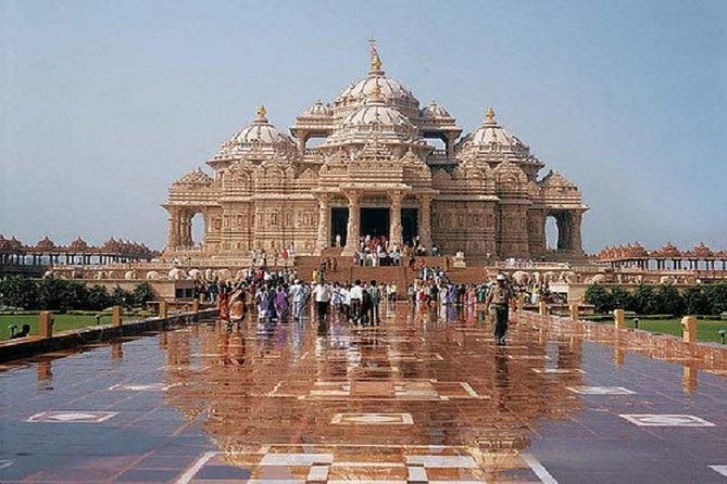 Delhi City Sightseeing Tour In a Private Car With Safe & Reliable Driver - Humayun’s Tomb and Qutub Minar: When Entry Fees Matter