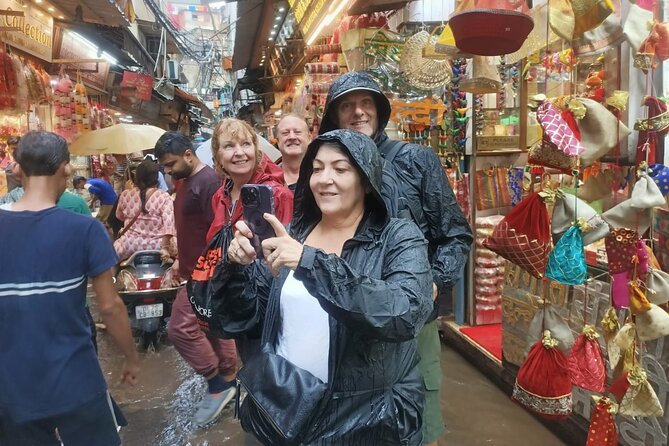 Delhi City Tour: Old Delhi, Markets, Monuments & Street Food Walk - Guide and Driver Quality: The Difference Between Seeing and Understanding