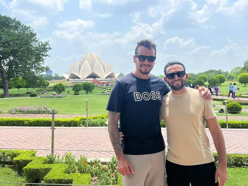 Delhi: Customizable Old and New Delhi Half or Full Day Tour - New Delhi start points: India Gate, Parliament area, and photo timing