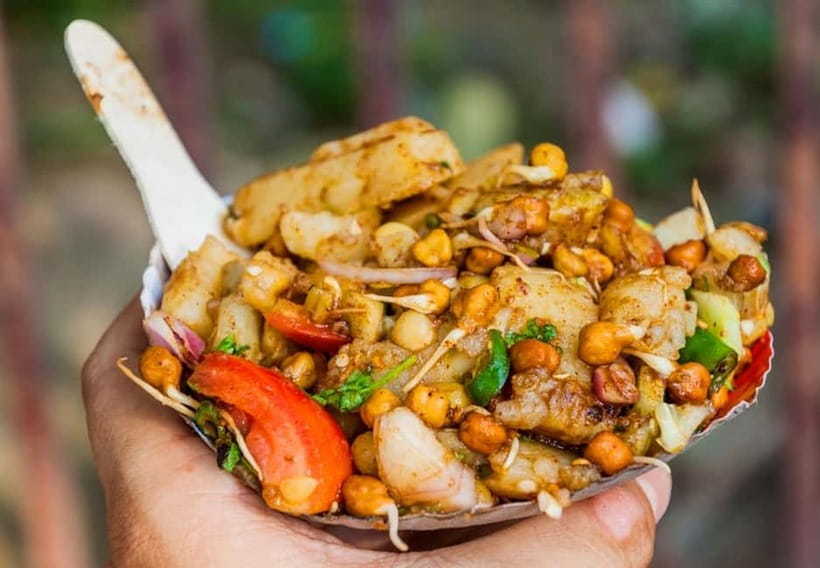 Delhi: Delhi Street Food Tour with Guide at Chandni Chowk - Getting There: Private AC Car and Short Transfers That Matter