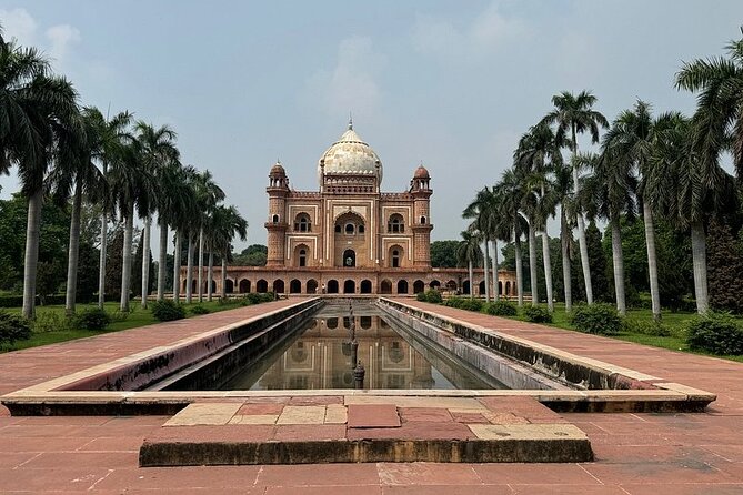 Delhi: Evening City Tour Of Delhi All Inclusive - Stop 3 Lodhi Gardens: 90 acres of tombs and quiet pauses