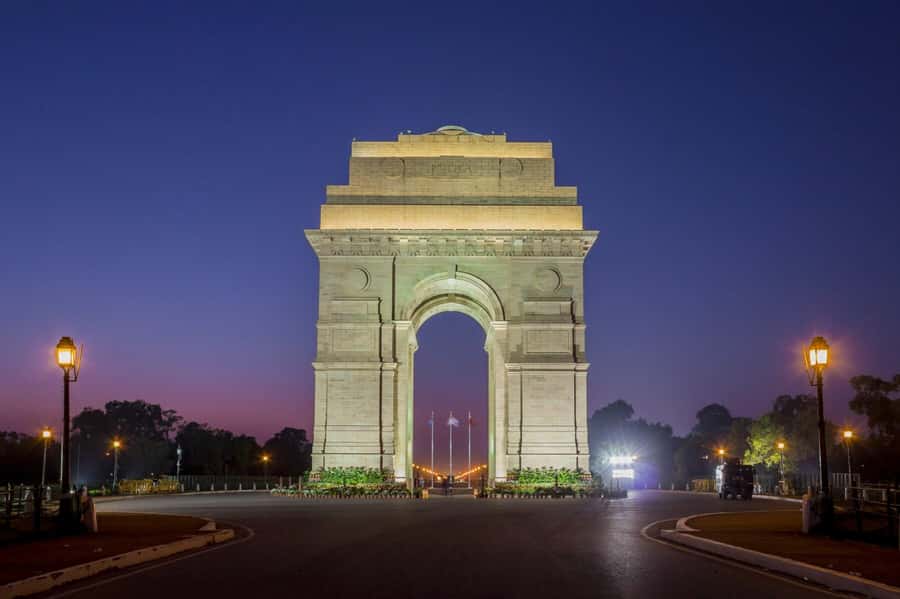 Delhi: Exclusive Private Evening Delhi Sightseeing Tour - Rashtrapati Bhavan Pass-By: Big Architecture, Limited Stopping