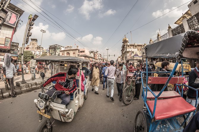 Delhi Flea and Street Markets Tour - Janpath Market: budget-friendly clothes and jewelry