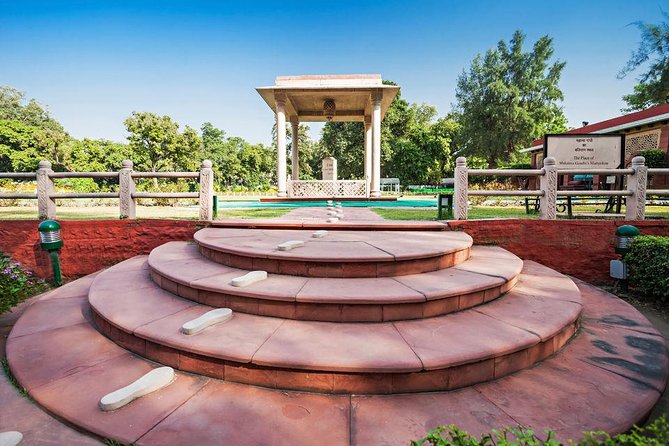 Delhi Full Day Including Old and New Delhi Private Tour - India Gate, Parliament House, and the President’s House Views