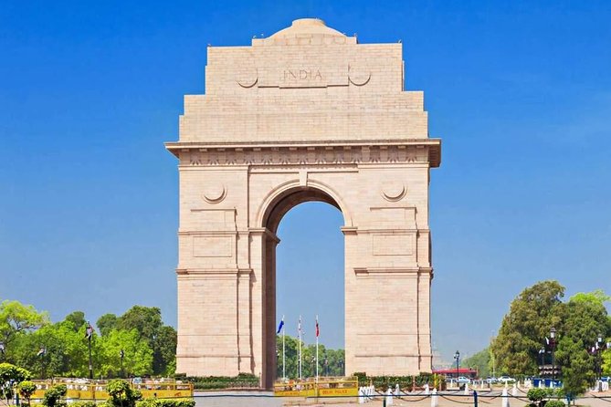 Delhi Full Day Including Old and New Delhi Private Tour - Sunheri Masjid to Old Delhi by Tuk-Tuk: The Perfect First Taste
