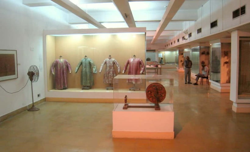 Delhi: Gandhi Museum & Raj Ghat Private Guided Tour - Your Expert Guide and the Power of Q&A