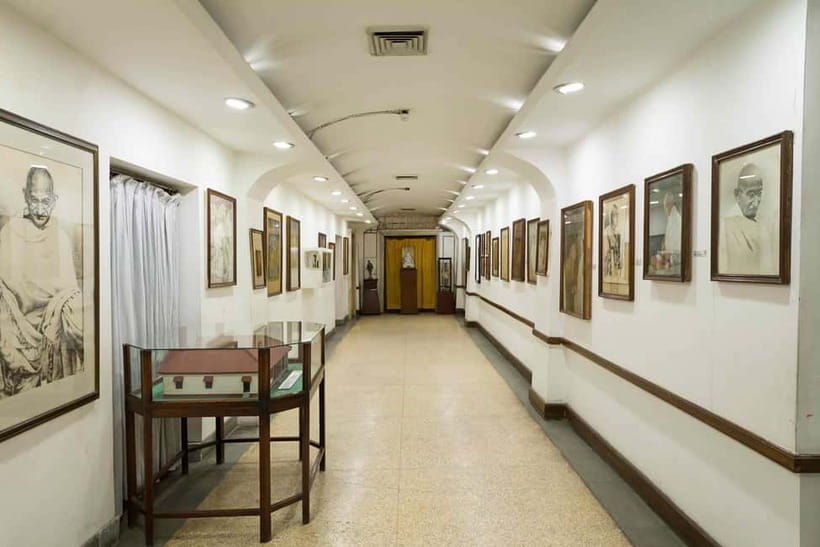 Delhi: Gandhi Museum & Raj Ghat Private Guided Tour - Price and Value: Is $13 Actually Reasonable?