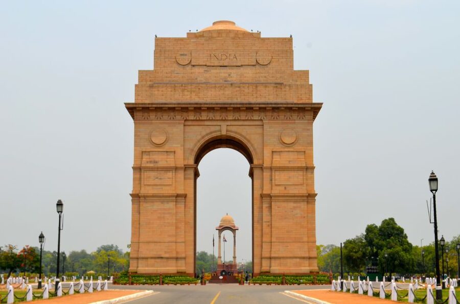 Delhi Half-Day Private City Tour with Car & Guide - New Delhi option: Qutb Minar, Humayun’s Tomb, Lotus Temple, India Gate