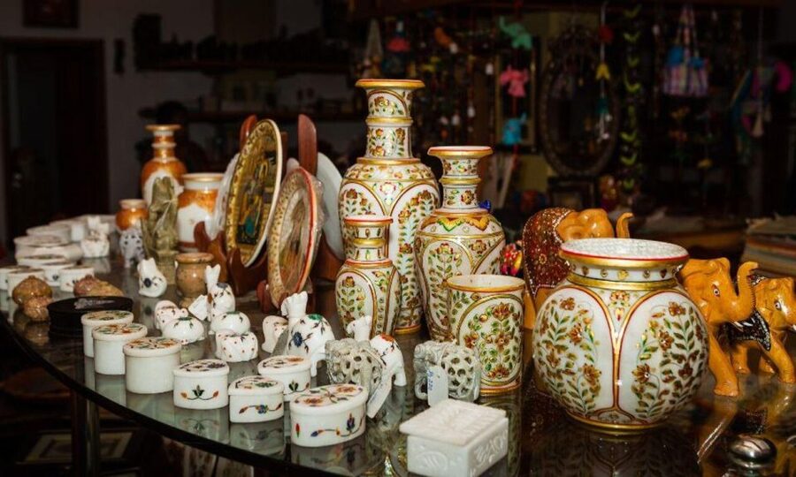 Delhi: Half day Shopping tour with guide by car. - Chandni Chowk wholesale market, built for business