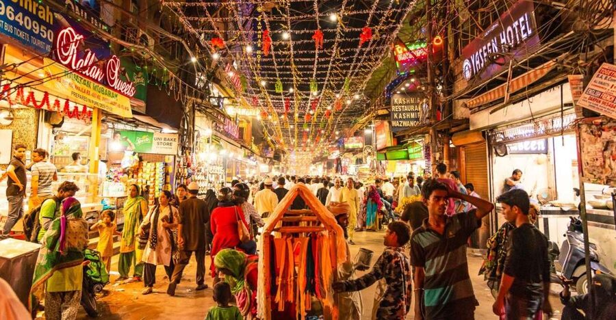 Delhi: Heritage Night Walking Tour with Food Tasting - Key things I’d plan around