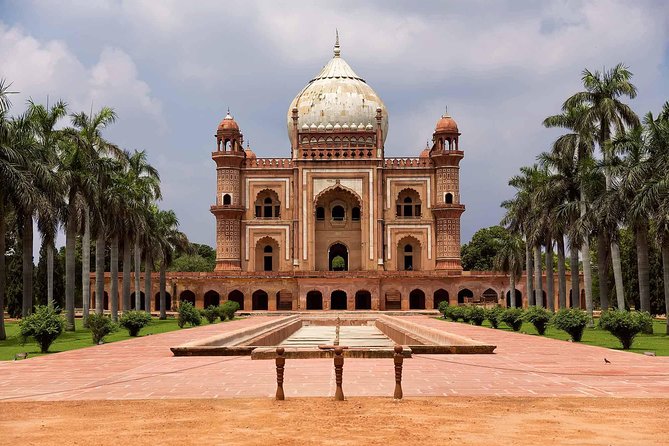 Delhi historical Gardens & Ruins - Who should book this Delhi gardens and ruins tour