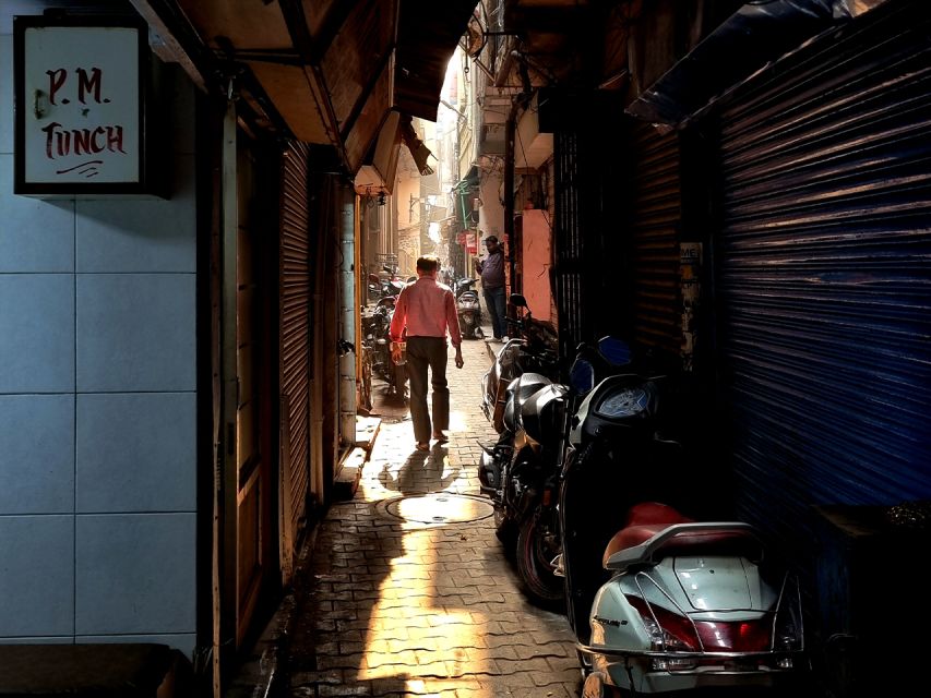 Delhi Like a Local: Food & Photography Full Day Tour - Chandni Chowk, Old Delhi walking, and Jama Masjid viewpoints