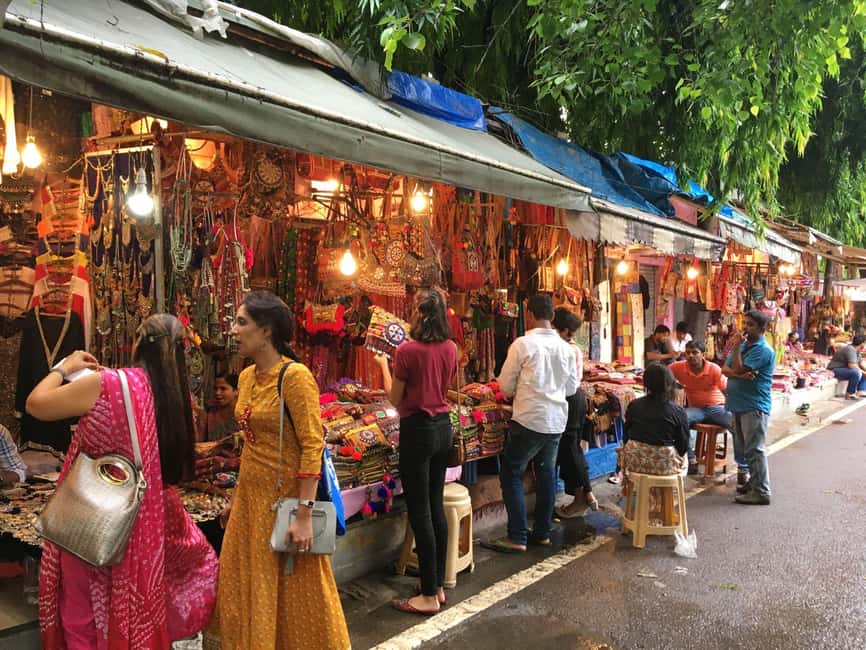 Delhi Markets: A Cultural Shopping Experience with an Expert - Janpath Market: boho clothes, small trinkets, and artisan-style finds
