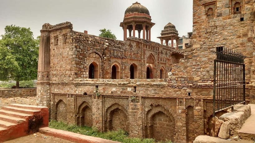Delhi: Mehrauli Archaeological Park Tour with Hotel Pickup - Hotel Pickup and Drop-Off: The Easiest Way to Beat Delhi Traffic