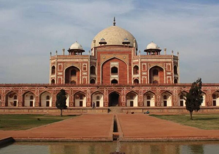 Delhi: Old and New Delhi One Day Private Guided City Tour - A long day, but the pacing makes it work