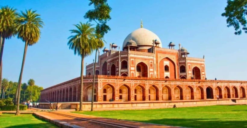 Delhi: Old and New Delhi Private City Tour by Car - Jama Masjid, One of India’s Biggest Mosques Built by Shah Jahan