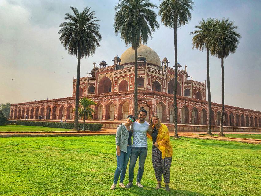 Delhi: Old and New Delhi Private Full or Half-Day Tour - Spice Market Walks at Khari Baoli, Plus the Stepwell Moment at Agrasen ki Baoli