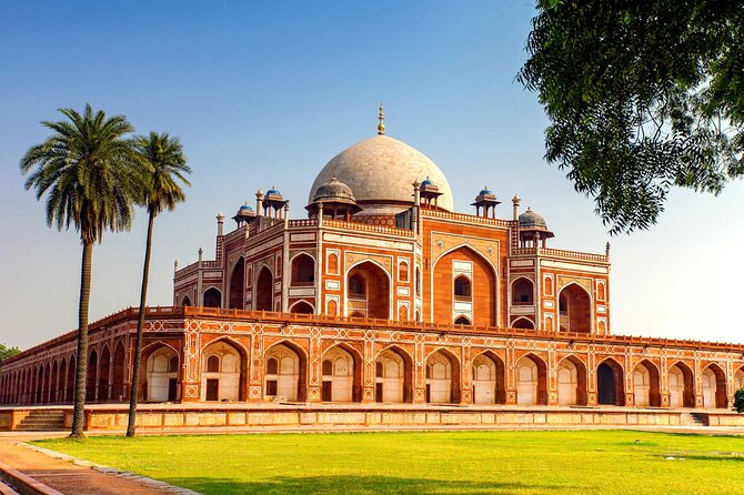 Delhi: Old and New Delhi Private One Day Tour - Jama Masjid: a big mosque visit without the guesswork