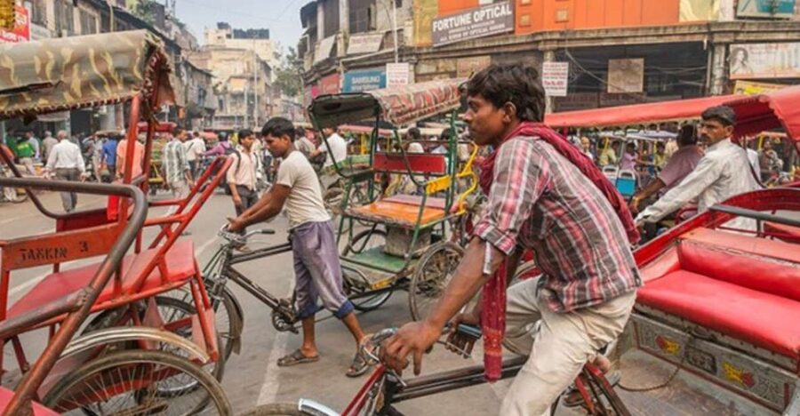 Delhi: Old Delhi Highlighs Tuk Tuk Tour With Guide - Why a 3-Hour Old Delhi Tuk-Tuk Tour Works So Well