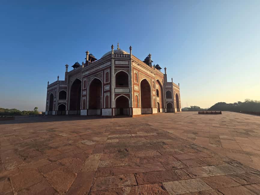 Delhi: Old Delhi & New Delhi Full & Half Day Private Tour - New Delhi Context: Red Fort and Rashtrapati Bhavan Photo Stops