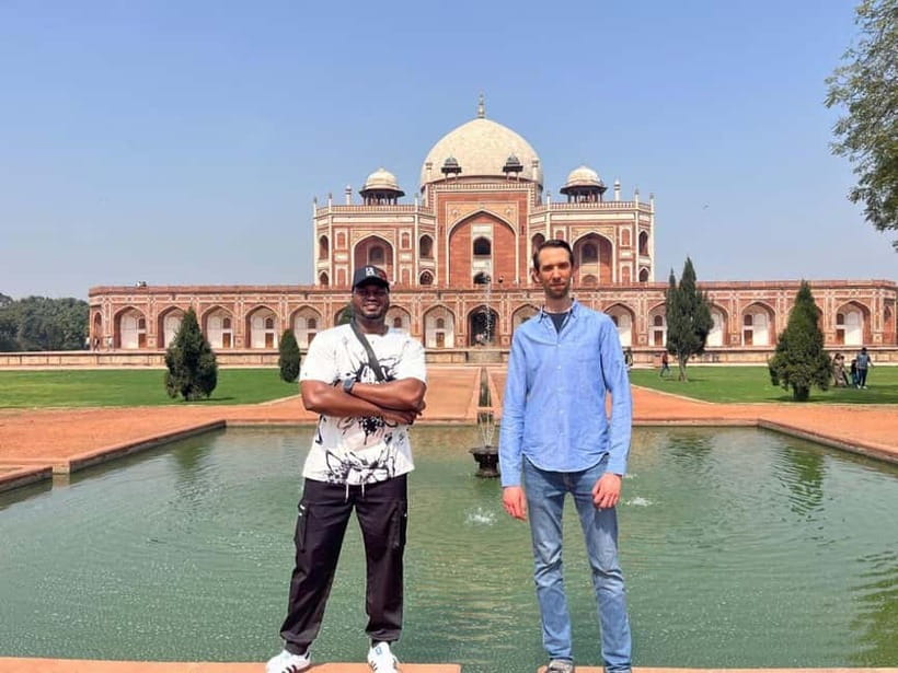 Delhi: Old & New Delhi Private Full Day or Half Day Tour - Lotus Temple and the New Delhi Drive Past Big Government Landmarks