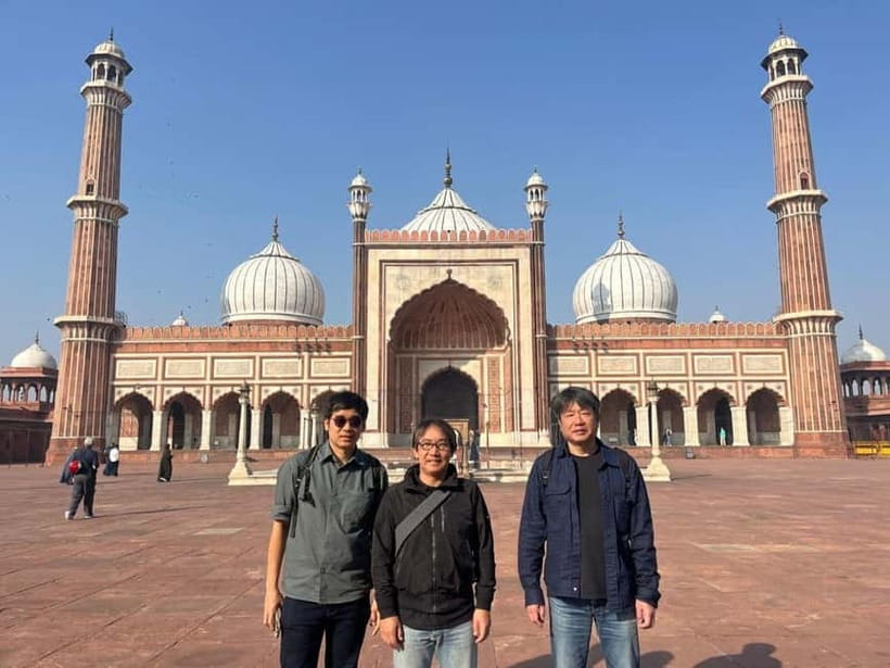 Delhi: Old & New Delhi Private Full Day or Half Day Tour - Meeting Point, Pickup, and How the Day Flows