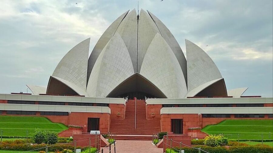 Delhi: Private Delhi Spiritual Sightseeing Tour By Car - Price and Value: Why $9 Can Make Sense, If You Check the Options