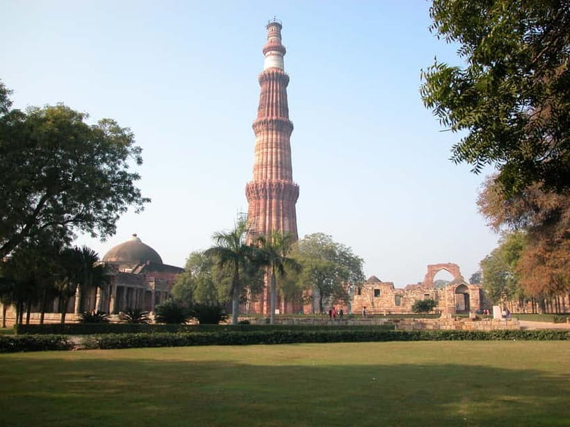 Delhi: Private Full-Day City Tour of Old and New Delhi - Humayun’s Tomb: The Slow, Beautiful Side of Delhi