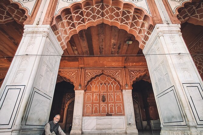 Delhi: Private Guided Full-Day Tour of New Delhi And Old Delhi - Quick Looks Near Red Fort Area, Without the Big Time Sink
