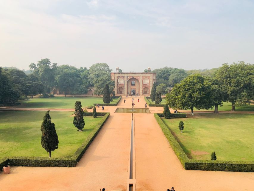 Delhi: Private Half Day City Sightseeing Tour - Half-day Delhi, with private pickup that actually saves time