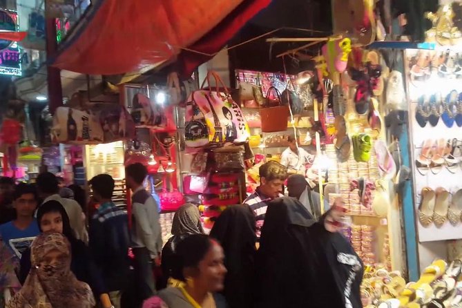 Delhi: Private Half-Day Guided Shopping Tour with Transfer - Pickup zones, timing, and the reality of Delhi traffic