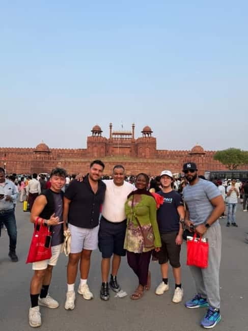 Delhi: Private Half-Day or Full-Day Old and New Delhi Tour - Old Delhi: Jama Masjid and Chandni Chowk by Rickshaw