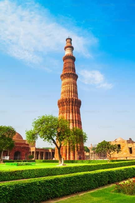 Delhi: Private Old & New Delhi City Tour with Car & Guide - Pickup and timing: why 4 to 8 hours can feel like a full day