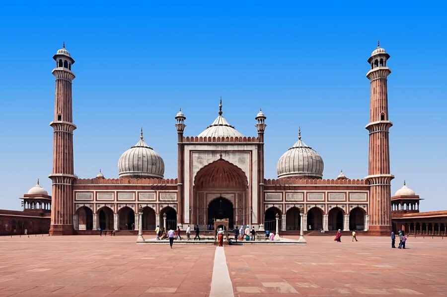 Delhi: Private Old & New Delhi Tour - Full or Half-Day tour - What to Wear and Bring for Qutub Minar to Chandni Chowk