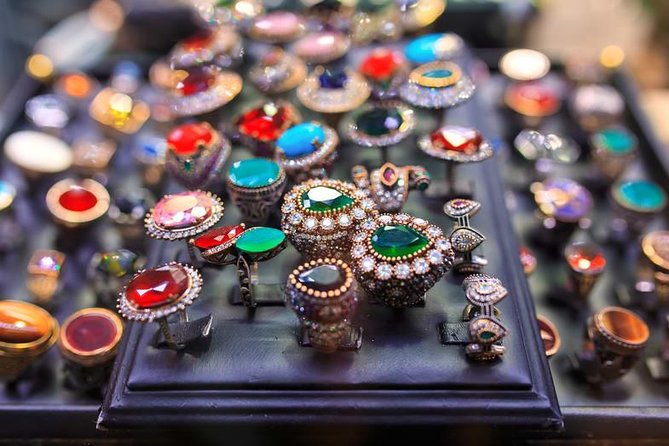 Delhi Private Shopping Tour with transfers - Who this tour is perfect for, and who should skip it