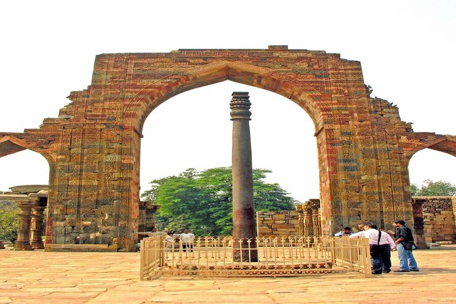 Delhi: Private Tour of Old & New Delhi with Optional Tickets - Humayun’s Tomb: Mughal Monument That Holds Attention