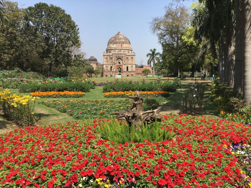 Delhi: Private Tour of Old & New Delhi with Optional Tickets - New Delhi Photo Stops: Red Fort, Rashtrapati Bhavan, and Parliament