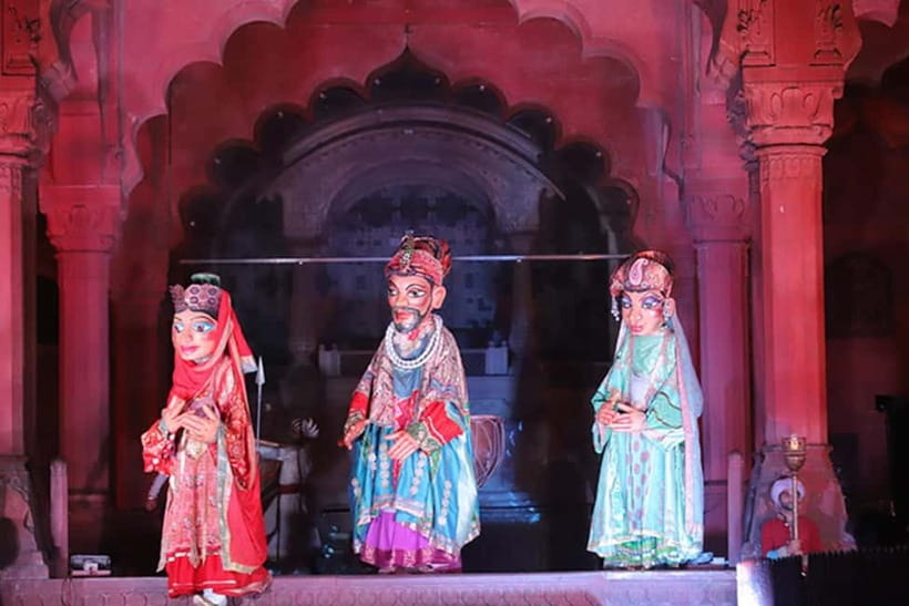 Delhi: Red Fort 2 Hour Light & Sound Show with Private Guide - Why Delhi’s Red Fort Light and Sound Show is such good value